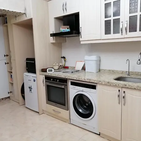 Havalimani 30 Dakika Bed and breakfast *